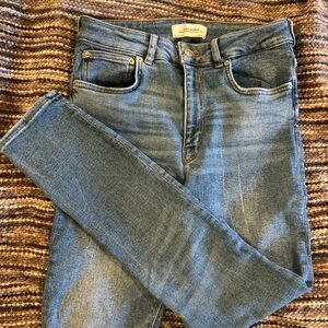 Zara jeans